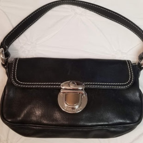 Marc Jacobs small black purse 9" perfect condition - Picture 2 of 5